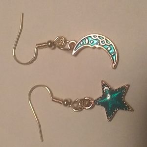 Star and a moon gold earrings